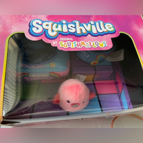 NIB - Squishville by Squishmallows 80’s Disco Set w/ Stuffed Flamingo Toy - Picture 2 of 5